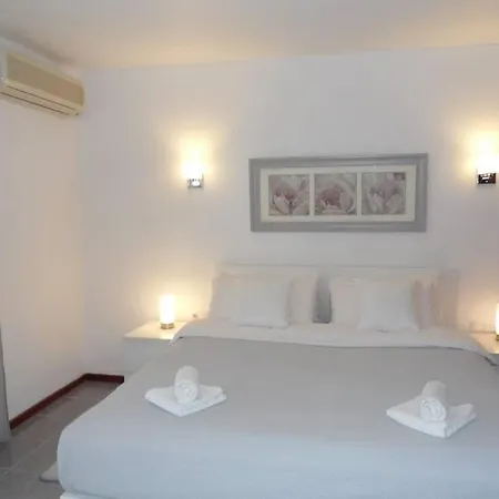 Emerald House- In شقة *
