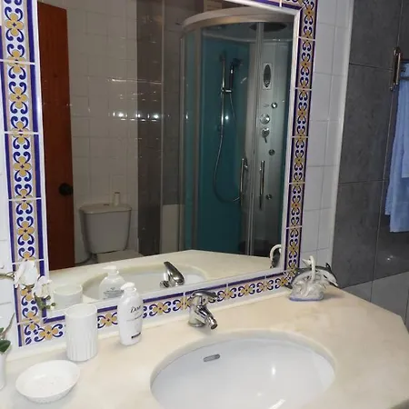 Happy House-fantastic With Amenities Apartment