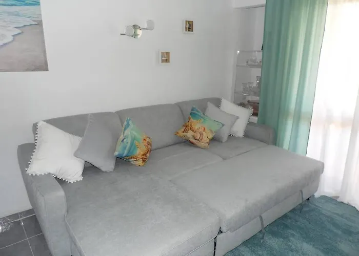 Happy House-fantastic With Amenities
