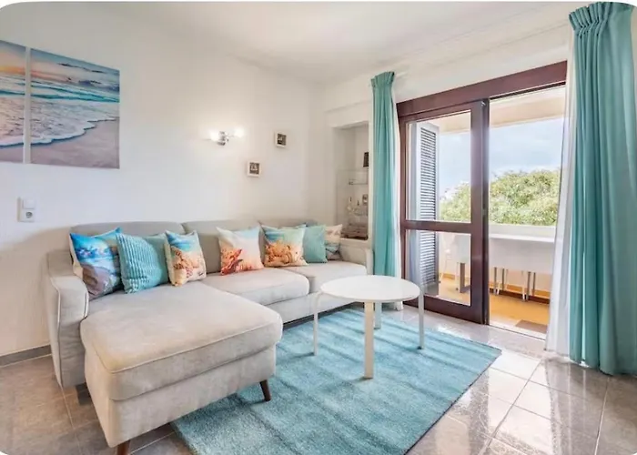 Happy House-fantastic With Amenities Albufeira